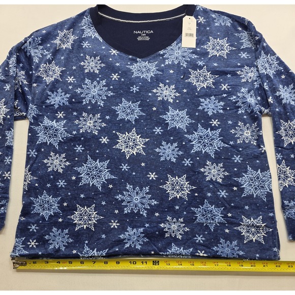 Nautica Women's Blue w Snowflakes Fleece 2 Piece Pajama Set. New. Size L - Picture 11 of 16